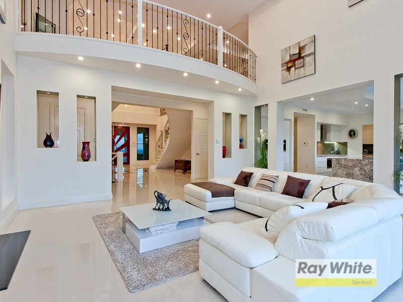 701 Clear Mountain Road, Clear Mountain QLD 4500