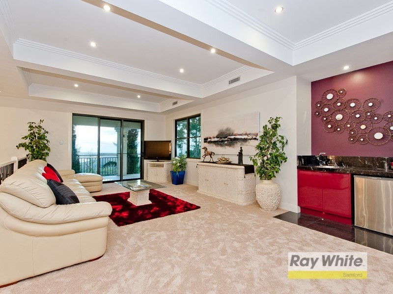 701 Clear Mountain Road, Clear Mountain QLD 4500