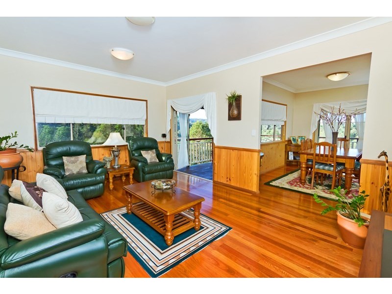 16 Cooroora Crescent, Yugar QLD 4520