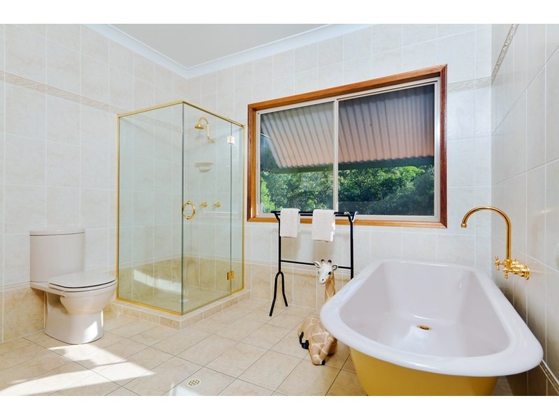 16 Cooroora Crescent, Yugar QLD 4520