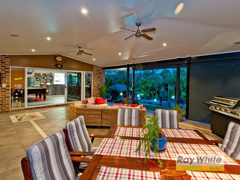 2 Nullamanna Road, Camp Mountain QLD 4520