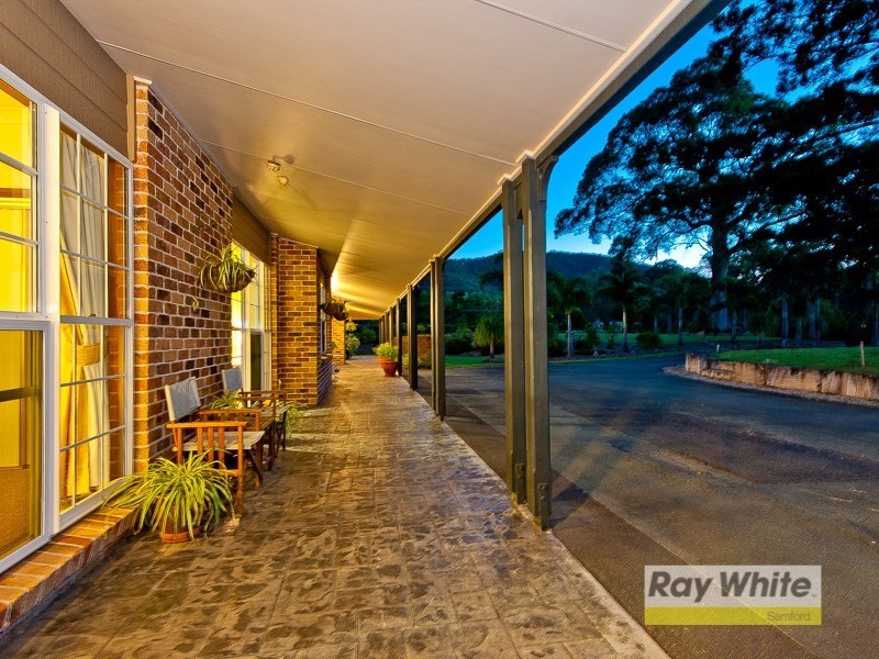 2 Nullamanna Road, Camp Mountain QLD 4520