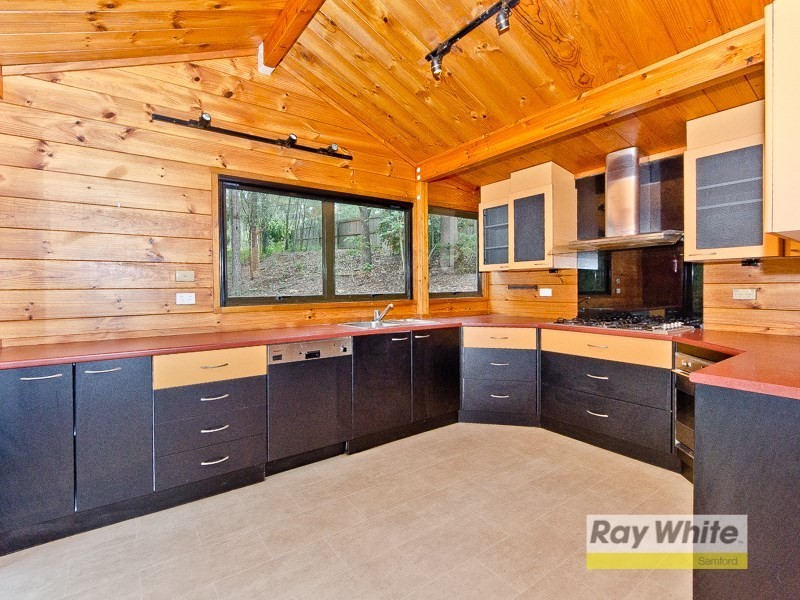 28 Buranda Road, Clear Mountain QLD 4500