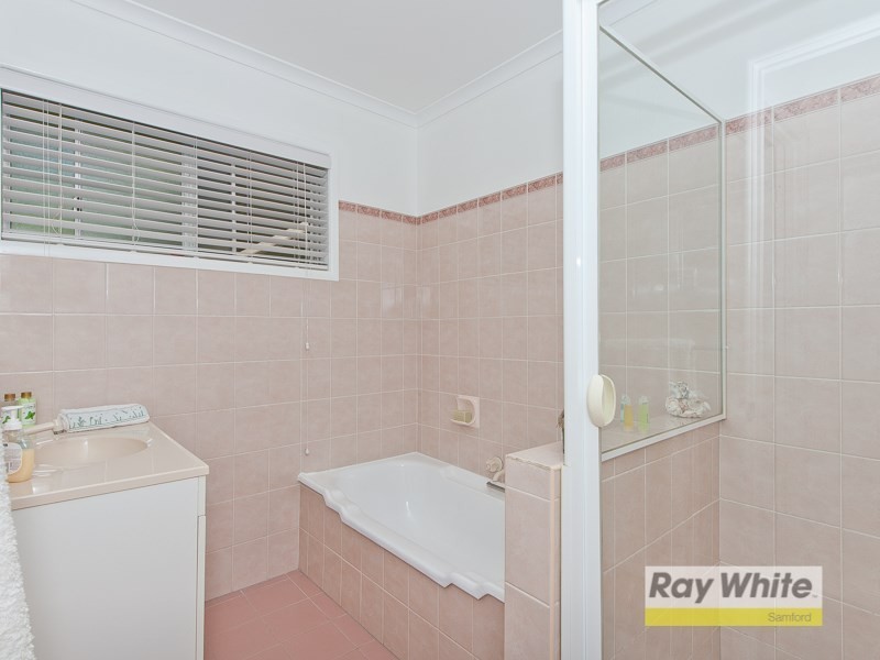 29 Mount Glorious Road, Samford Village QLD 4520