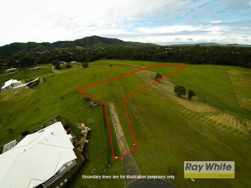 15 Haigh Crescent, Samford Valley QLD 4520