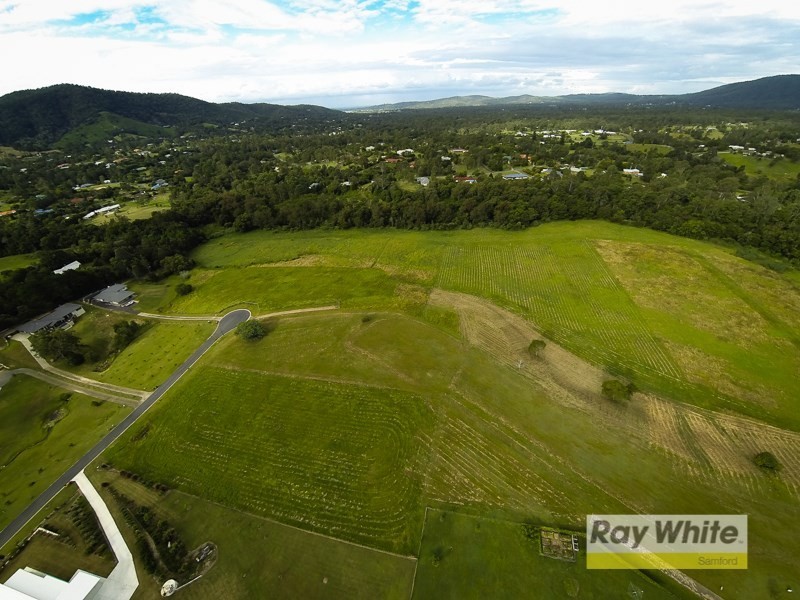15 Haigh Crescent, Samford Valley QLD 4520