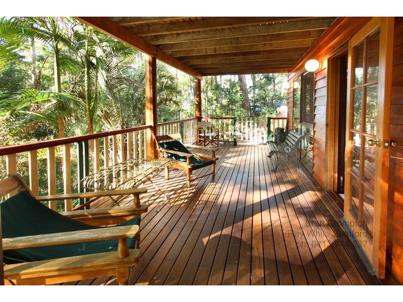 63 Harland Road, Mount Glorious QLD 4520