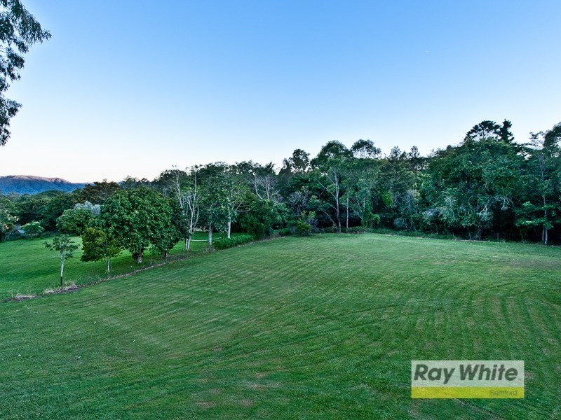 15 Brushwood Drive, Samford Valley QLD 4520