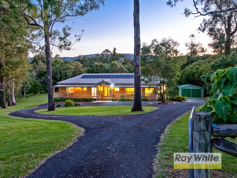 15 Brushwood Drive, Samford Valley QLD 4520