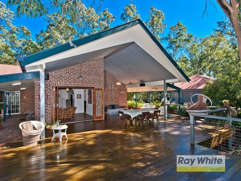 10 Sylvaterre Court, Samford Valley QLD 4520