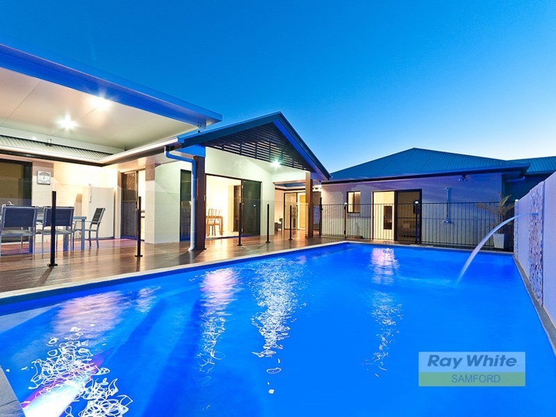 5 Meadowood Close, Highvale QLD 4520