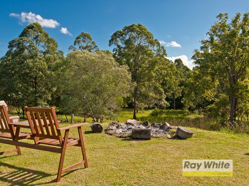 170 Armstrong Creek Road, Armstrong Creek QLD 4520