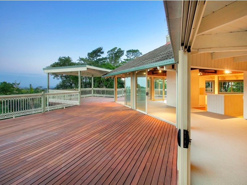 4 Attunga Lane, Mount Glorious QLD 4520