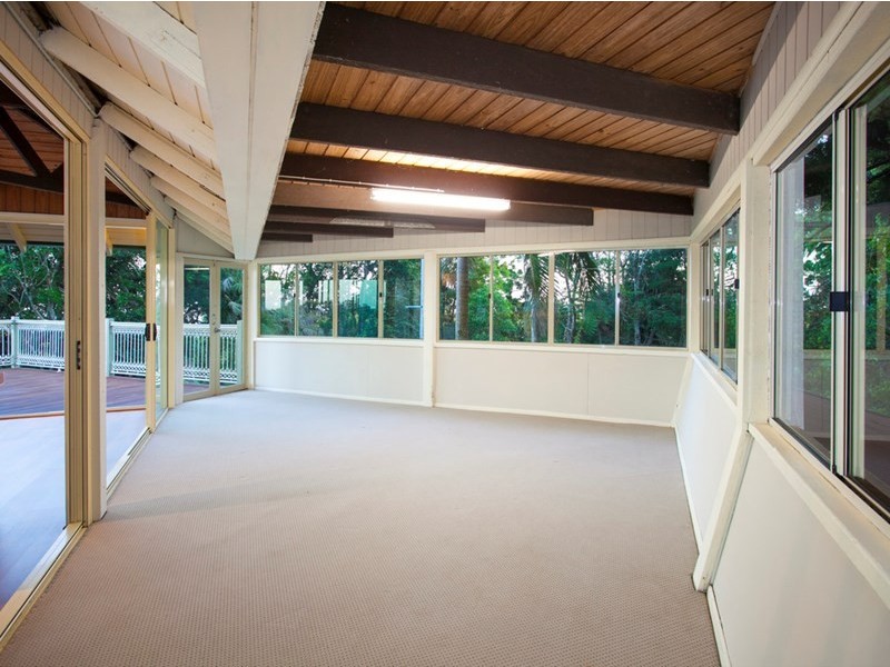 4 Attunga Lane, Mount Glorious QLD 4520