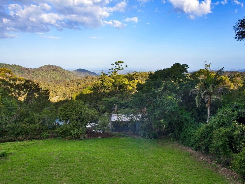 4 Attunga Lane, Mount Glorious QLD 4520