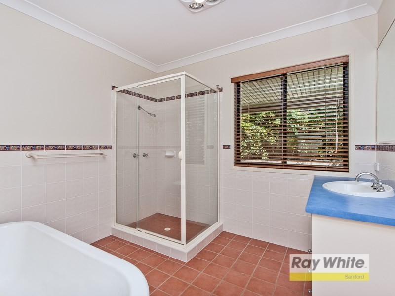 5 Woodbine Court, Highvale QLD 4520
