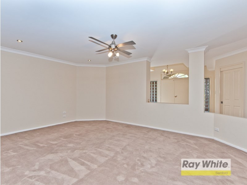 5 Woodbine Court, Highvale QLD 4520