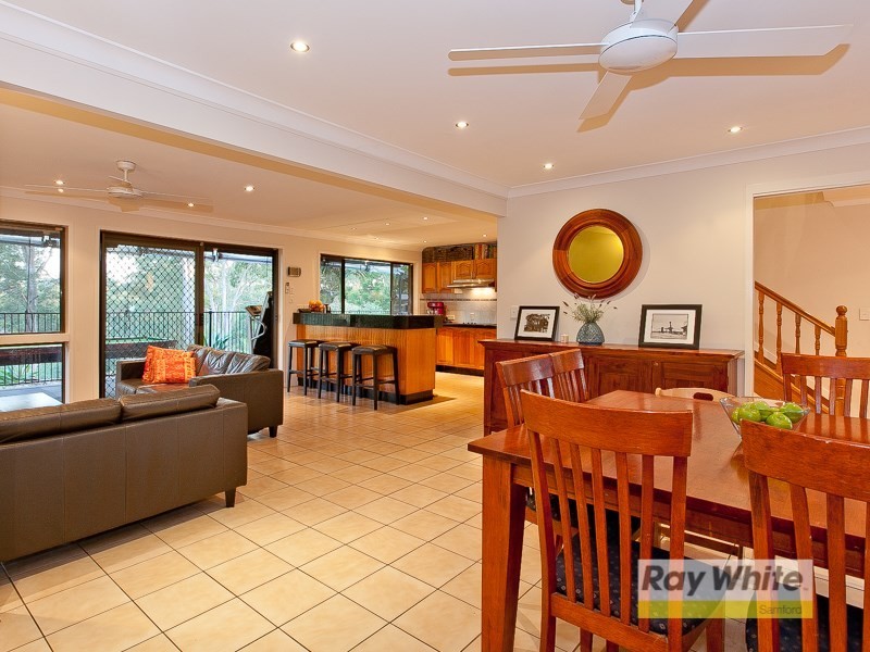 12 Fitzgerald Court, Clear Mountain QLD 4500