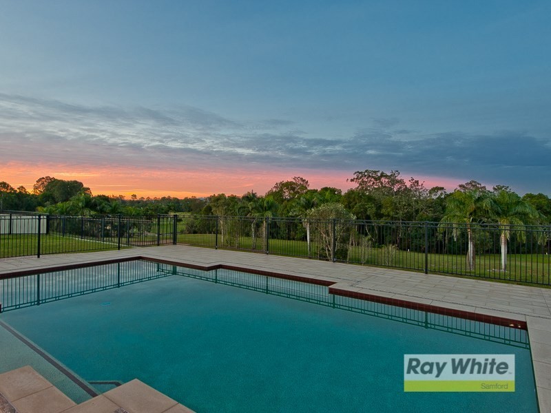 10 Barron Place, Joyner QLD 4500