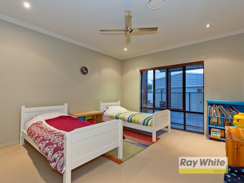 10 Barron Place, Joyner QLD 4500