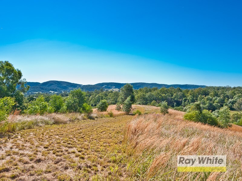 44 Kobble Creek Road, Armstrong Creek QLD 4520