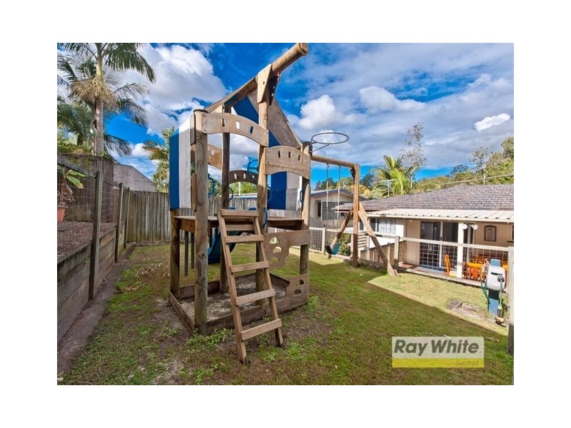 71 Tarnook Drive, Ferny Hills QLD 4055