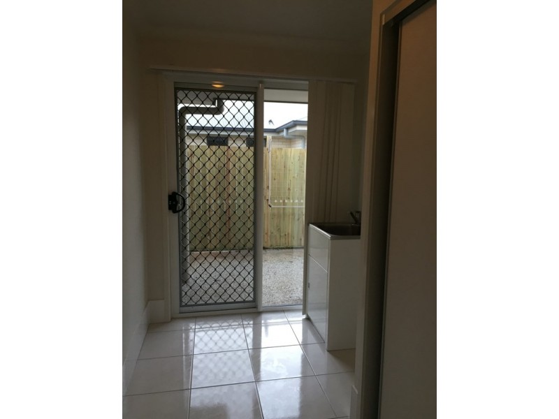 9 Fun Place, Bridgeman Downs QLD 4035