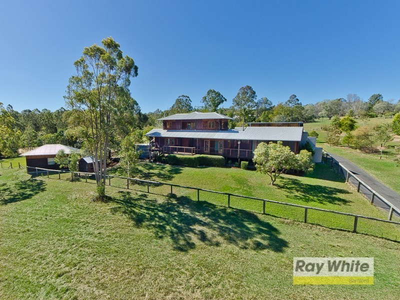 5 Parragilga Close, Wights Mountain QLD 4520