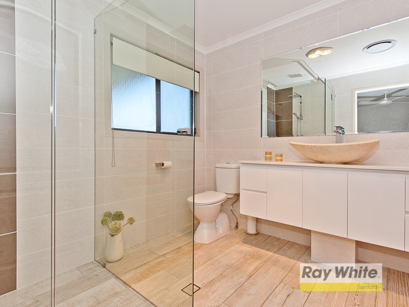 12 Barron Place, Joyner QLD 4500