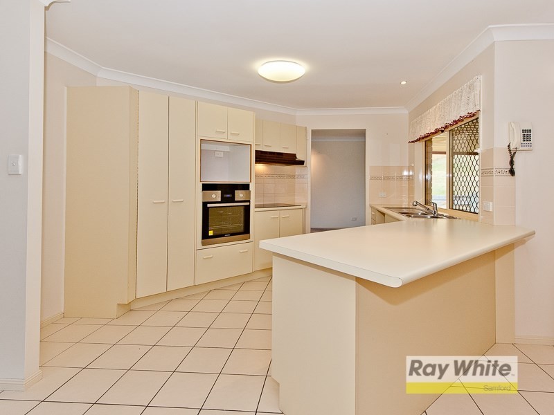 3 Longreef Court, Albany Creek QLD 4035