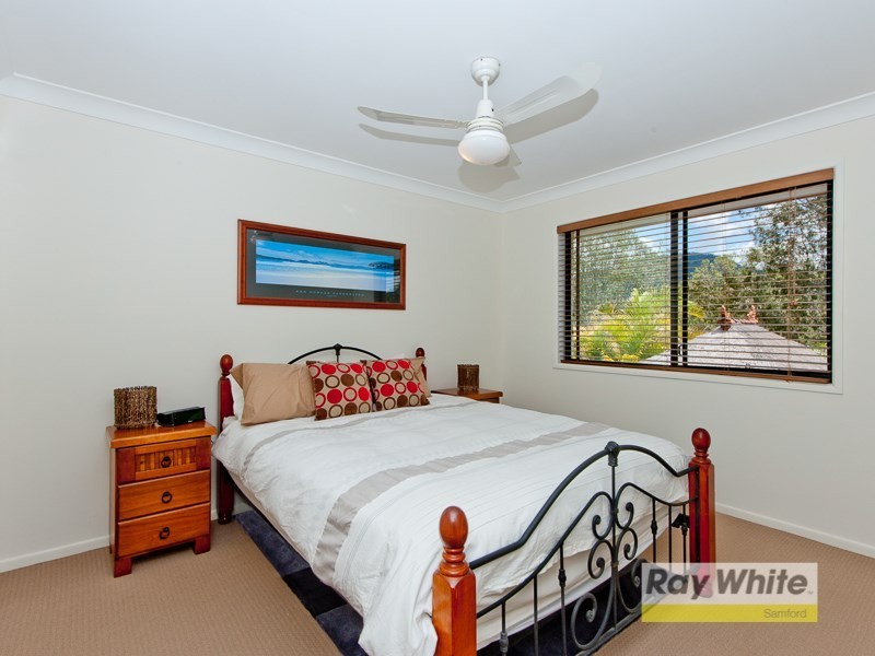 6 Woodgrove Court, Highvale QLD 4520