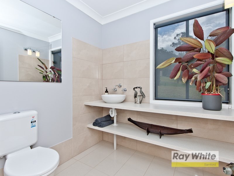 6 Woodgrove Court, Highvale QLD 4520