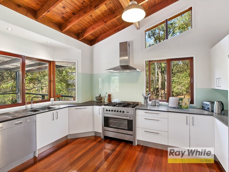 19 Fitzgerald Court, Clear Mountain QLD 4500