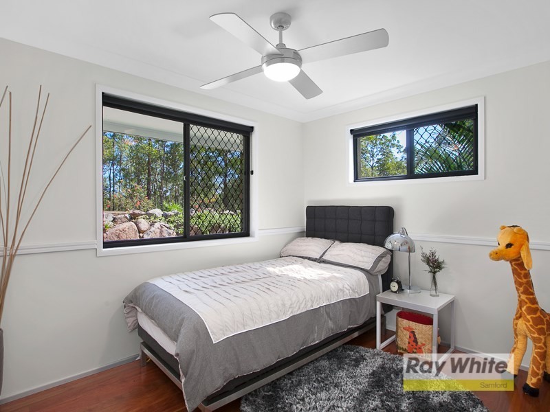 19 Fitzgerald Court, Clear Mountain QLD 4500