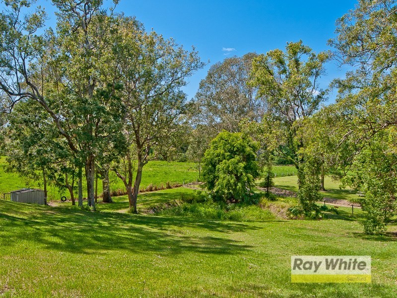 13 Stavewood Court, Highvale QLD 4520