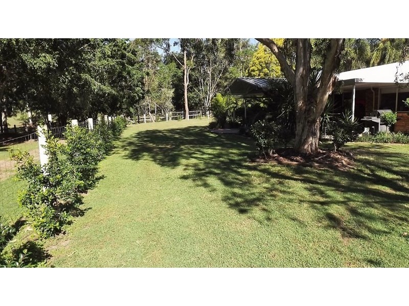 Camp Mountain QLD 4520