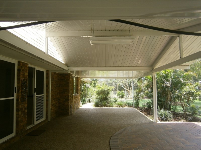 Camp Mountain QLD 4520