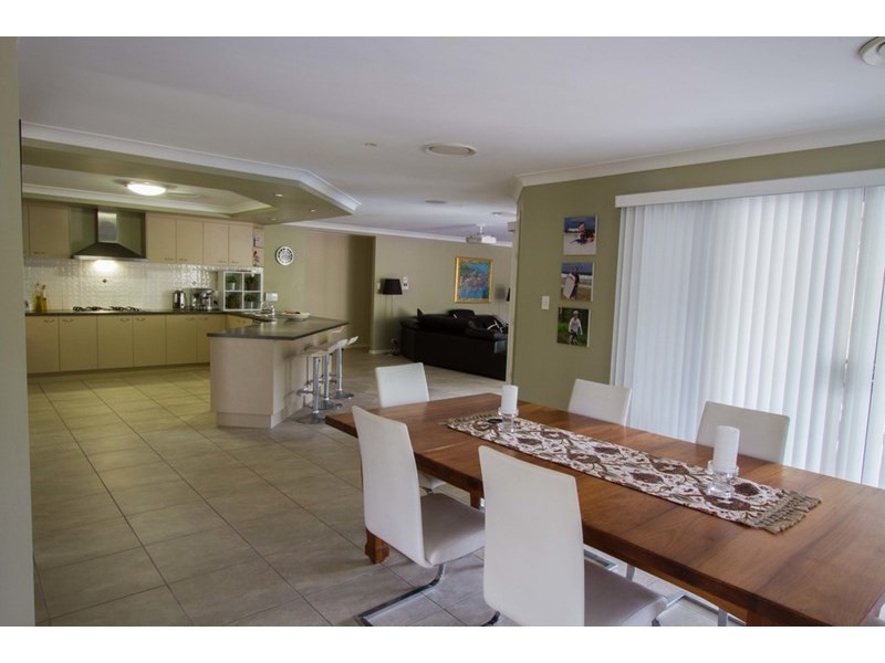 Samford Village QLD 4520