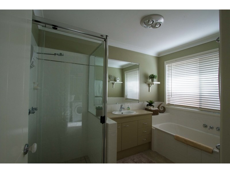 Samford Village QLD 4520