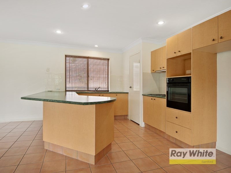 3 Woodgate Court, Ferny Hills QLD 4055