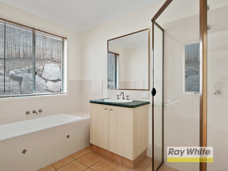 3 Woodgate Court, Ferny Hills QLD 4055