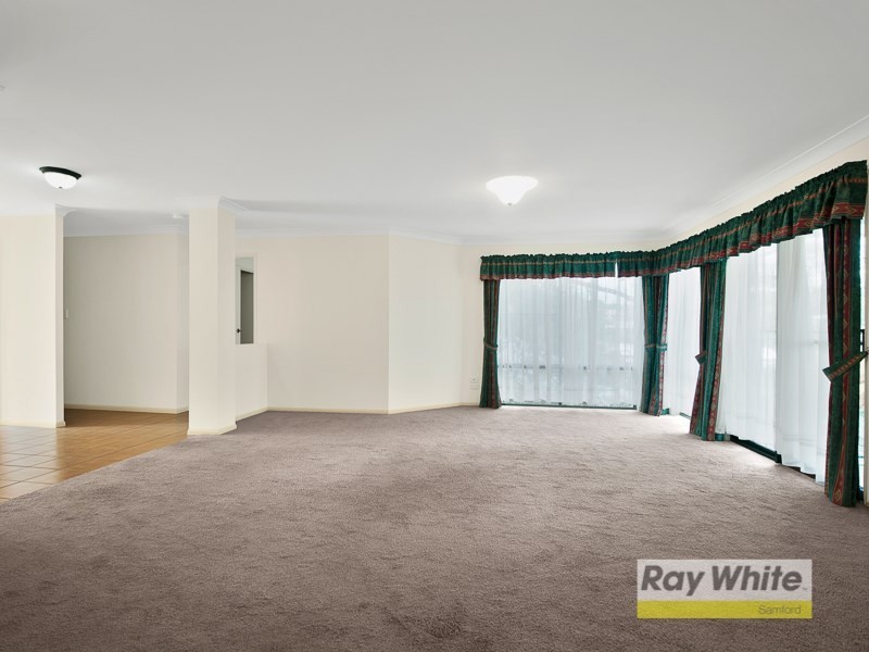 3 Woodgate Court, Ferny Hills QLD 4055