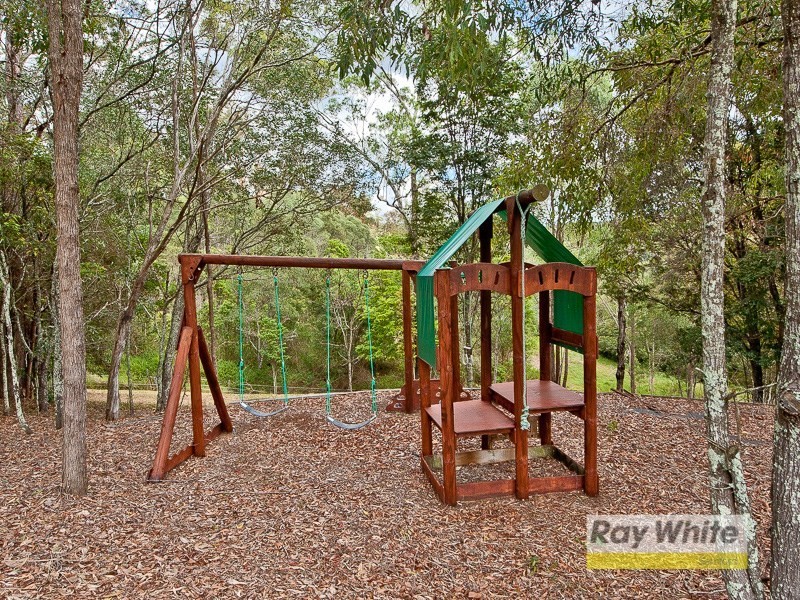 3 Heather Anne Drive, Draper QLD 4520