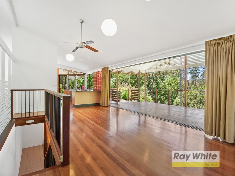 8 Narrien Court, Samford Village QLD 4520