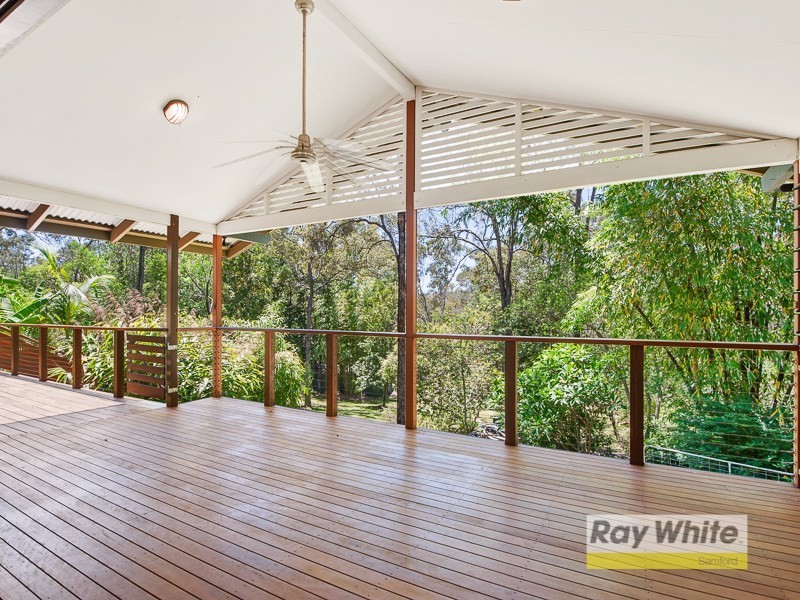 8 Narrien Court, Samford Village QLD 4520
