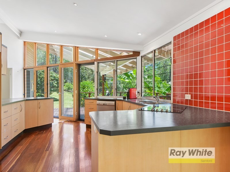 8 Narrien Court, Samford Village QLD 4520