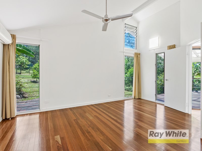 8 Narrien Court, Samford Village QLD 4520