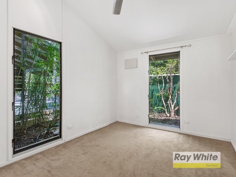 8 Narrien Court, Samford Village QLD 4520