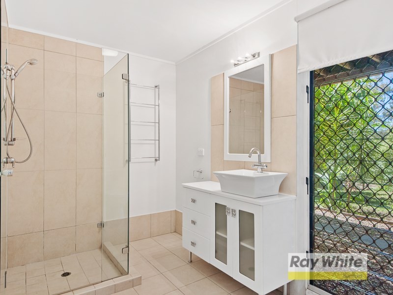 8 Narrien Court, Samford Village QLD 4520