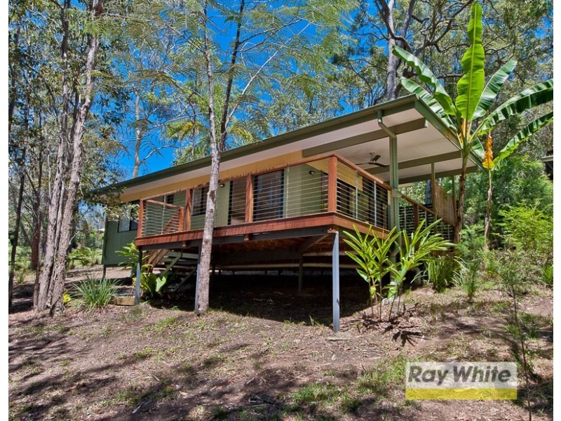 8 Narrien Court, Samford Village QLD 4520